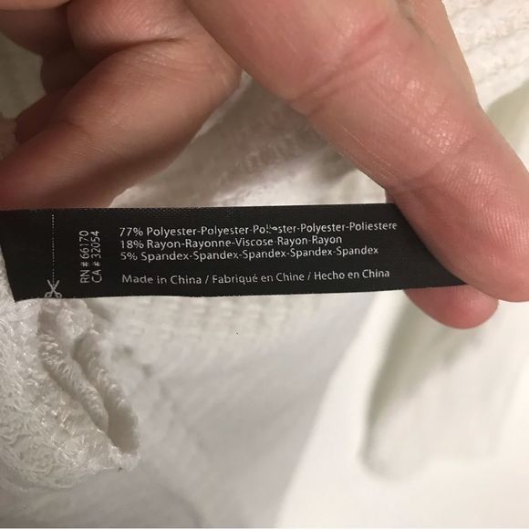 Urban Outfitters White Button-Down Top - Picture 4 of 5